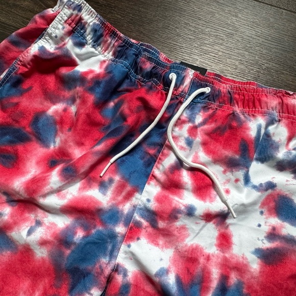 Walnut & 39th Mens Swim Trunks Size Extra Large Red White Blue Tie-dye Swim - Picture 4 of 5